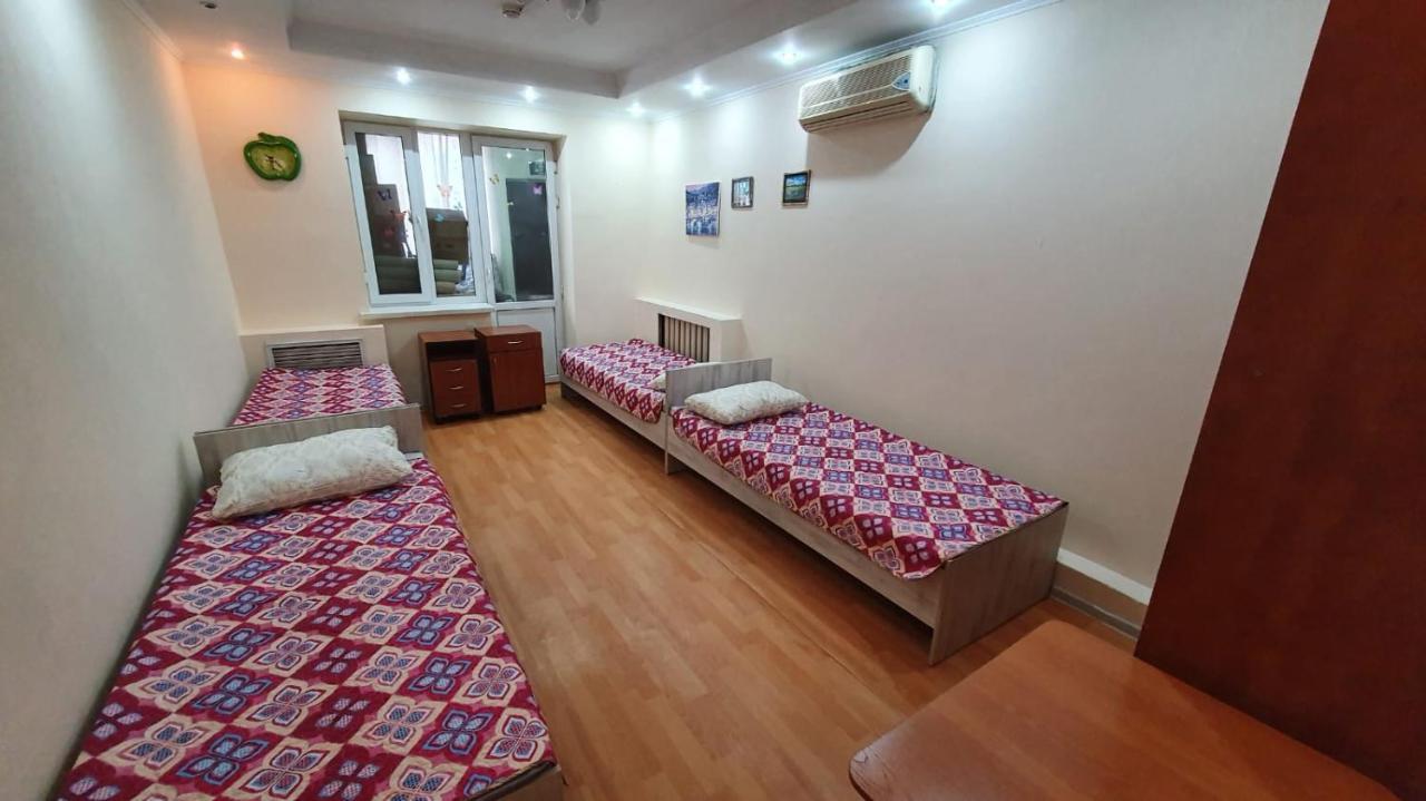 Family Hostel อัลมาตี ภายนอก รูปภาพ